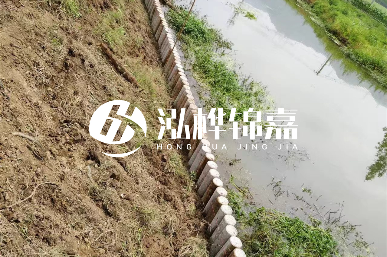 仿木樁施工前注意事項(xiàng)-水泥樁打樁機(jī)是怎么打樁的？